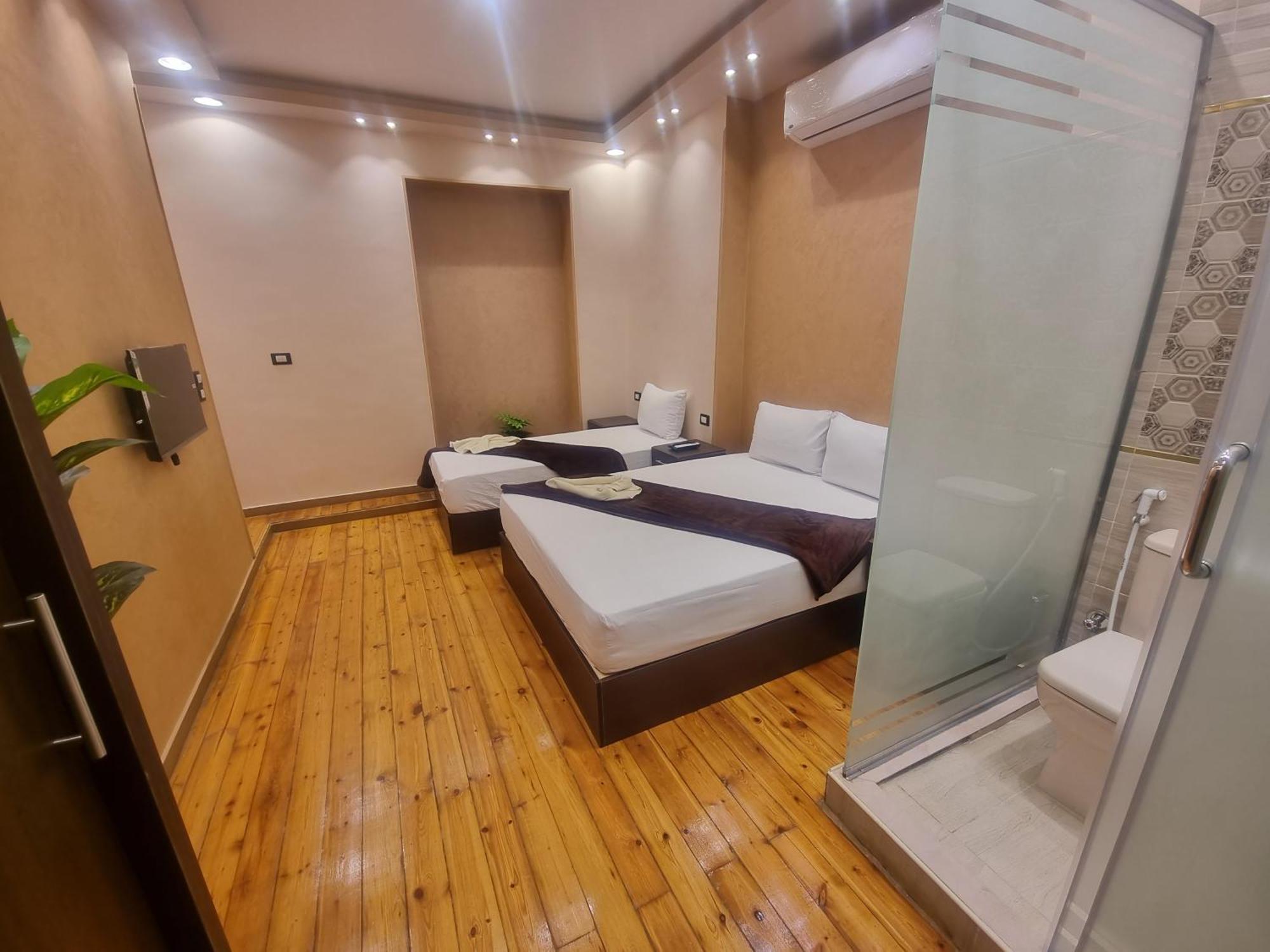 Alshawarbi Plaza Hotel カイロ エクステリア 写真